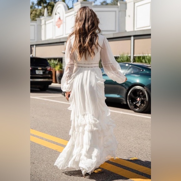 NWT Rococo Sand Mia Long-Sleeve Ruffled Maxi Dress - Picture 3 of 7